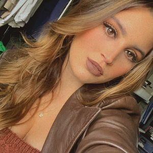 Meet your Posher, Sofia